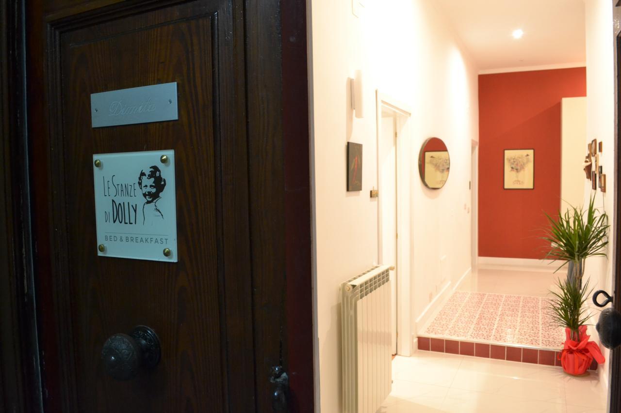Le Stanze Di Dolly Bed & Breakfast เนเปิลส์ ภายนอก รูปภาพ